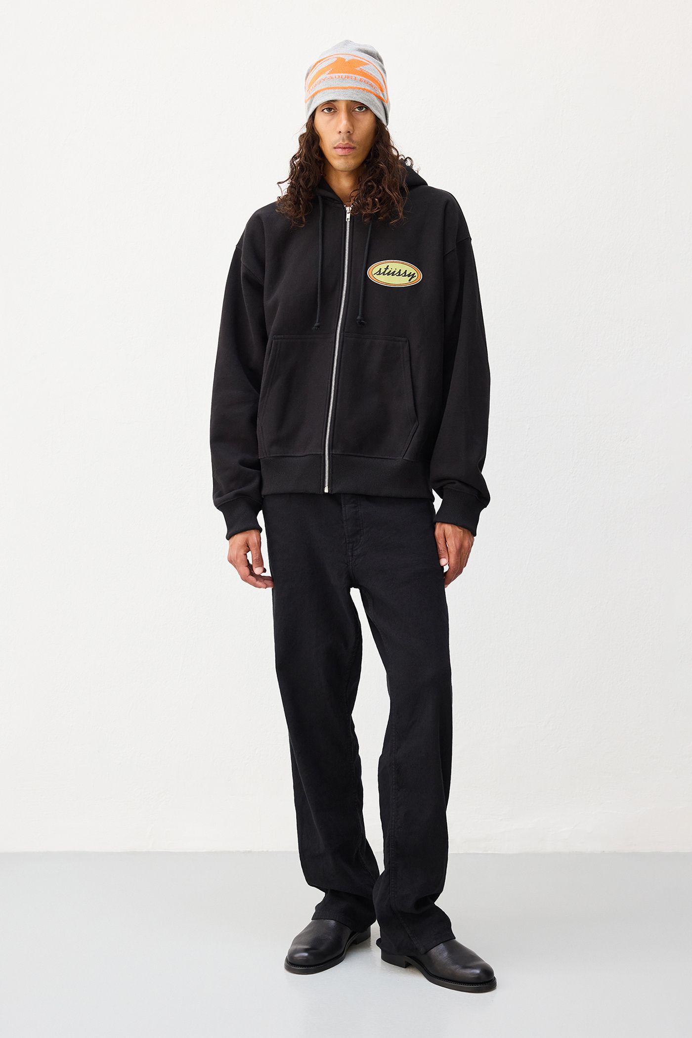 OL Oval Zip Hood Black
