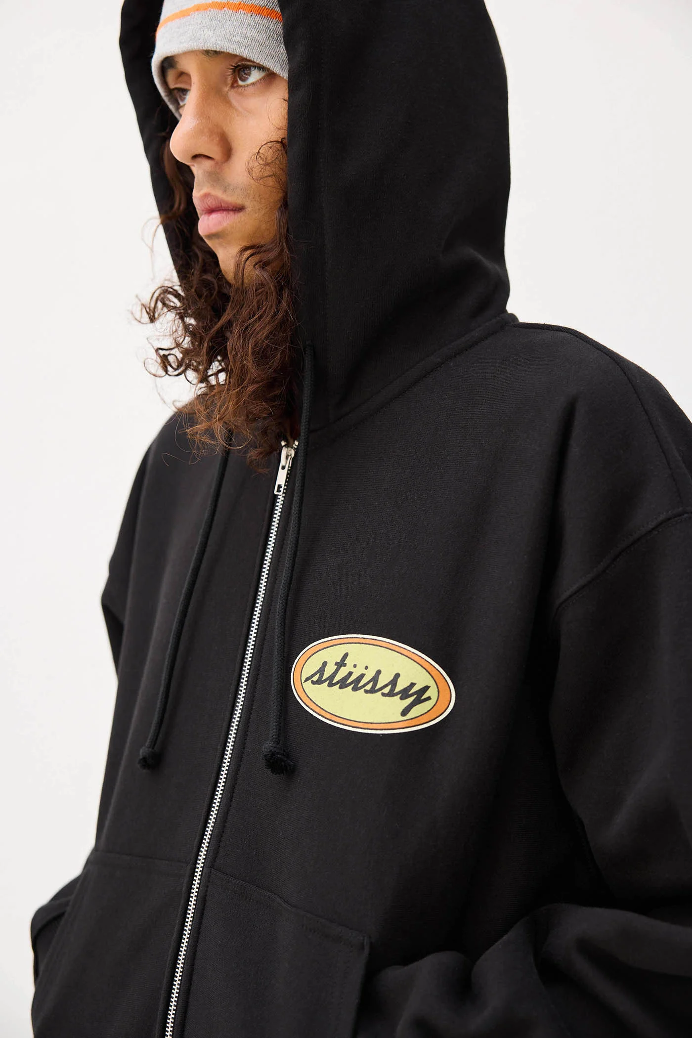 OL Oval Zip Hood Black
