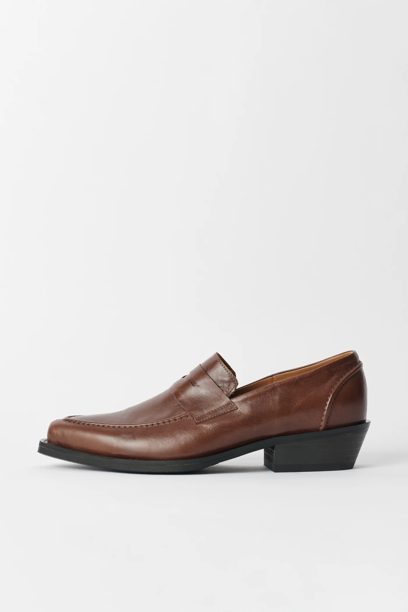 Cypher Loafer Castagno Satin Bovine