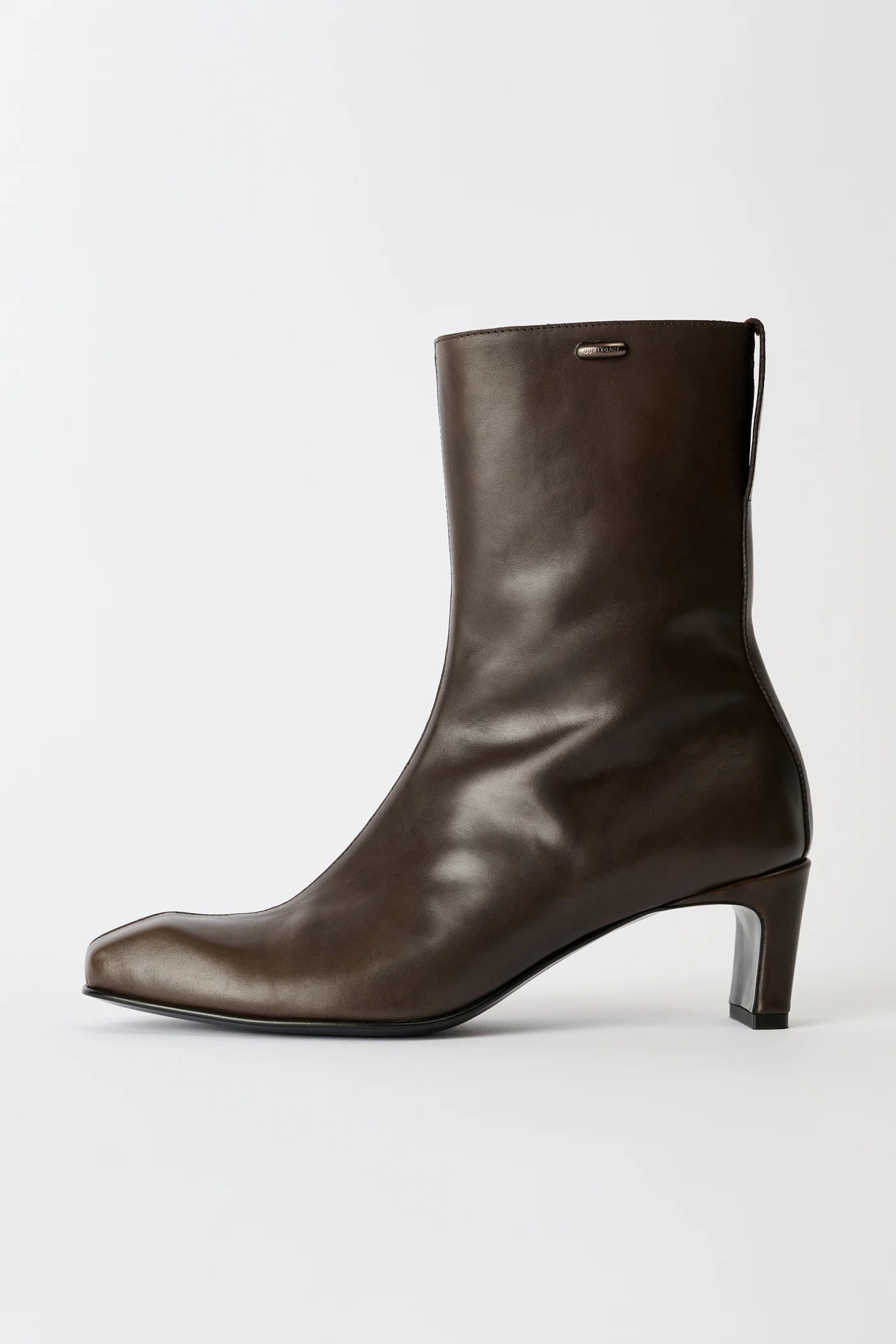 Karasu Heel Phantom Tensile Cattle Hide