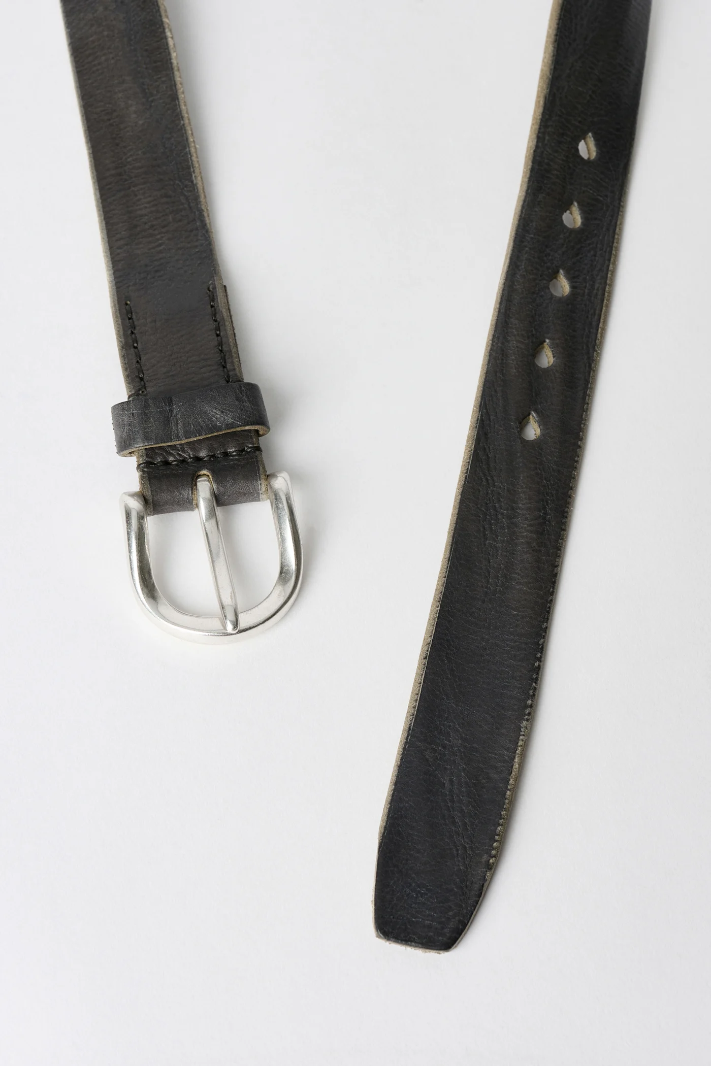 3.5 cm Belt Soft Coal Torn Bovine